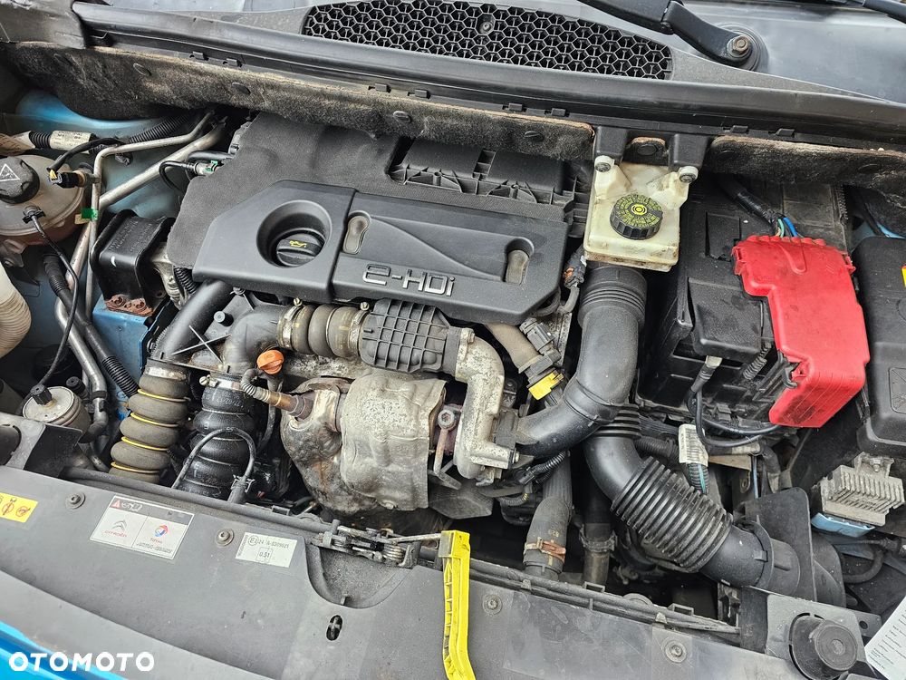 Citroën Berlingo Multispace e-HDi 90 FAP EGS6 Exclusive - 12