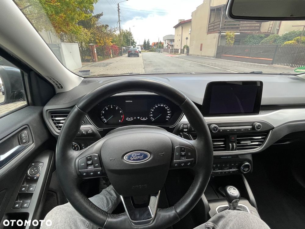 Ford Focus - 26