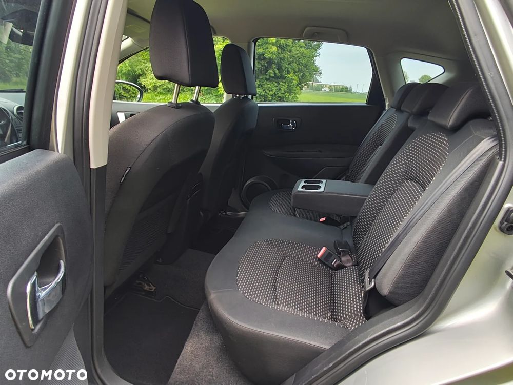 Nissan Qashqai 1.6 visia - 36