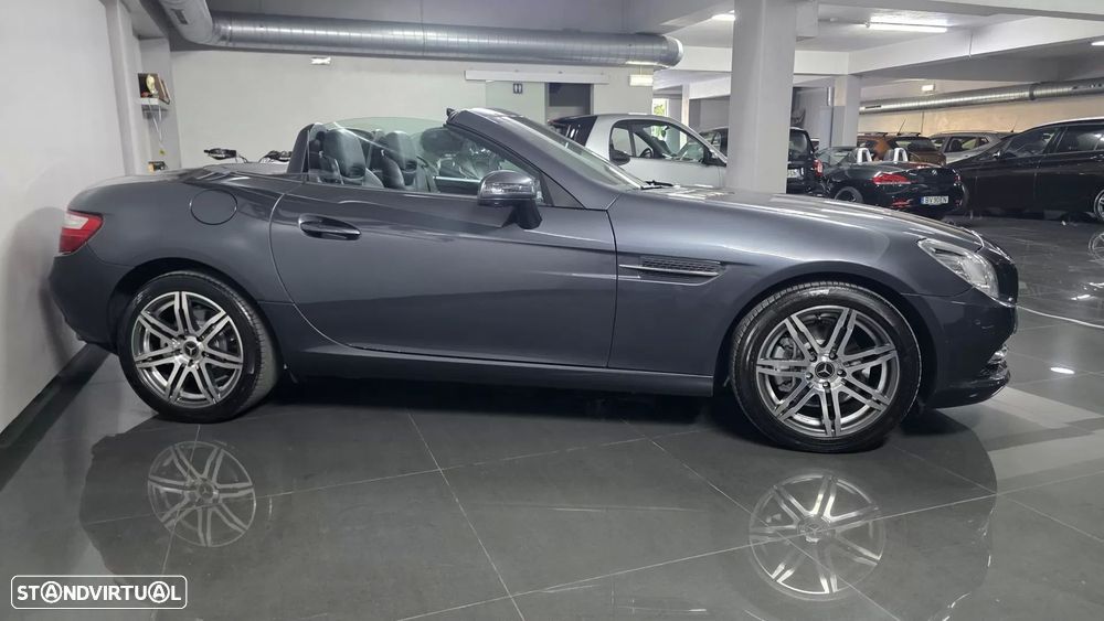 Mercedes-Benz SLK 200 (BlueEFFICIENCY) - 3