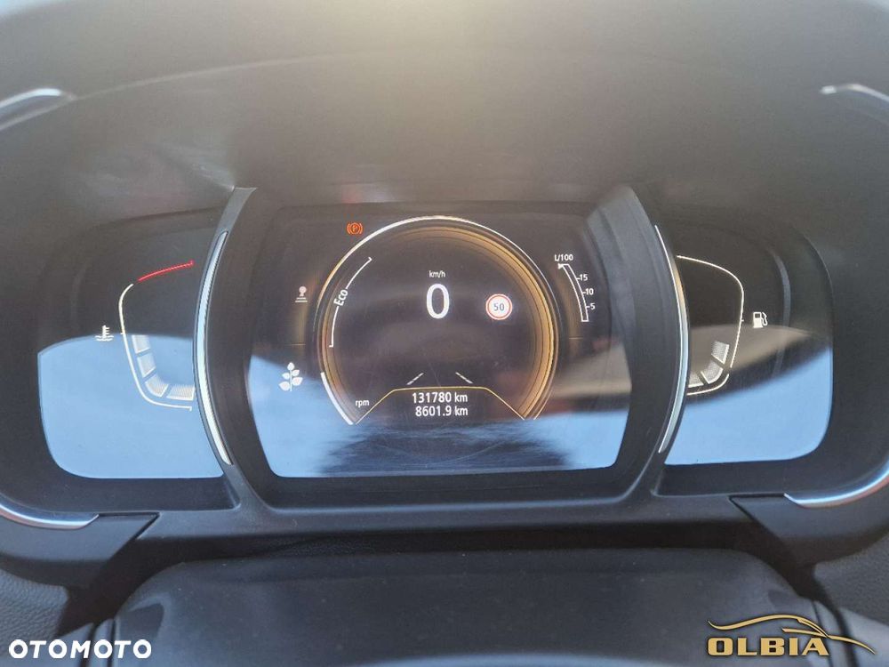 Renault Grand Scenic - 28