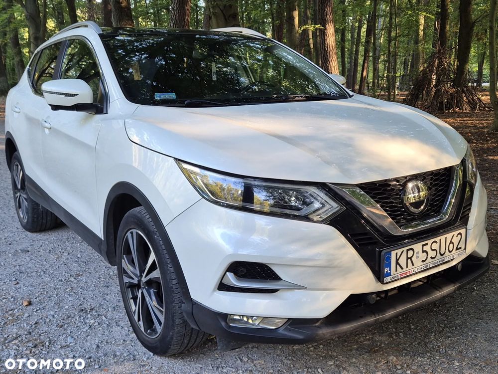 Nissan Qashqai 1.3 DIG-T N-Connecta DCT - 3