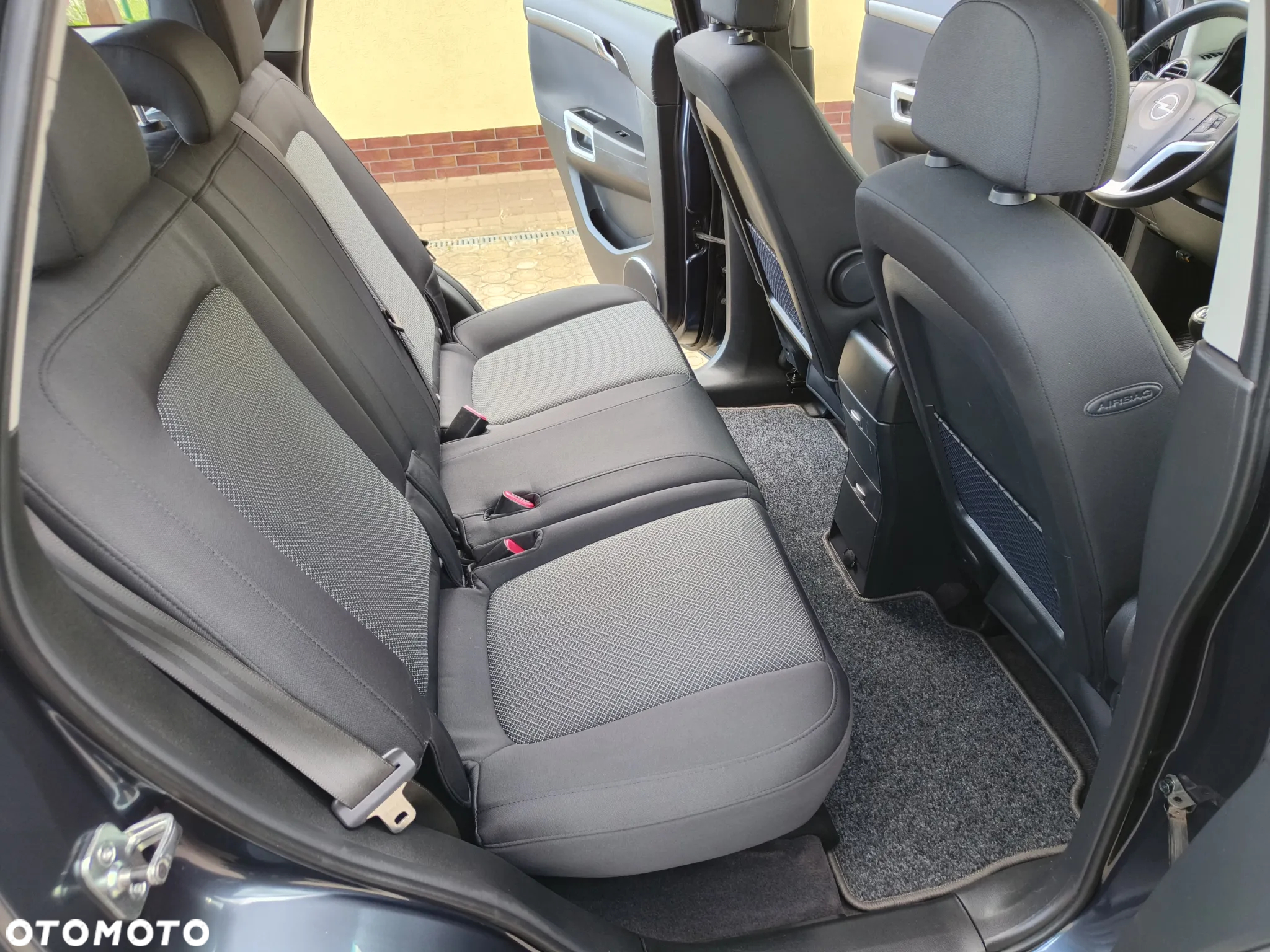 Opel Antara - 21
