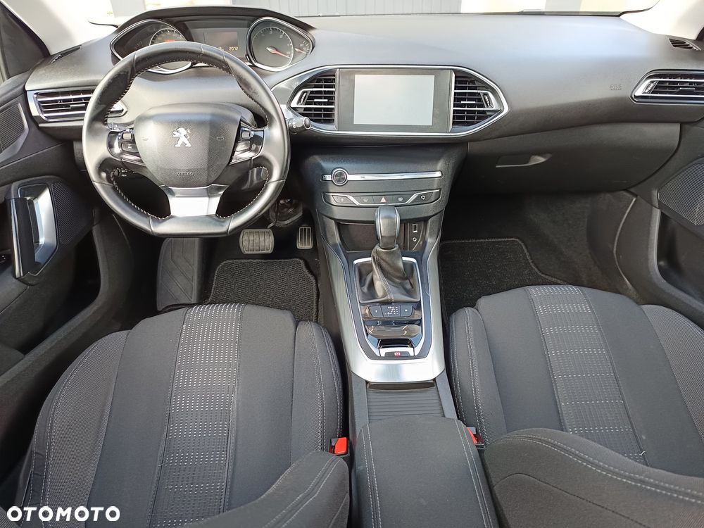 Peugeot 308 BlueHDi 120 EAT6 Stop & Start GT-Line Edition - 10