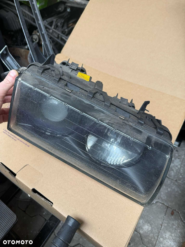 Lampa bmw e36 lampa bmw e36 bosch prawa