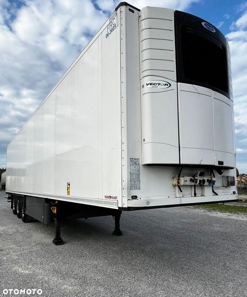 Schmitz Cargobull SKO24 doppelstock - 2