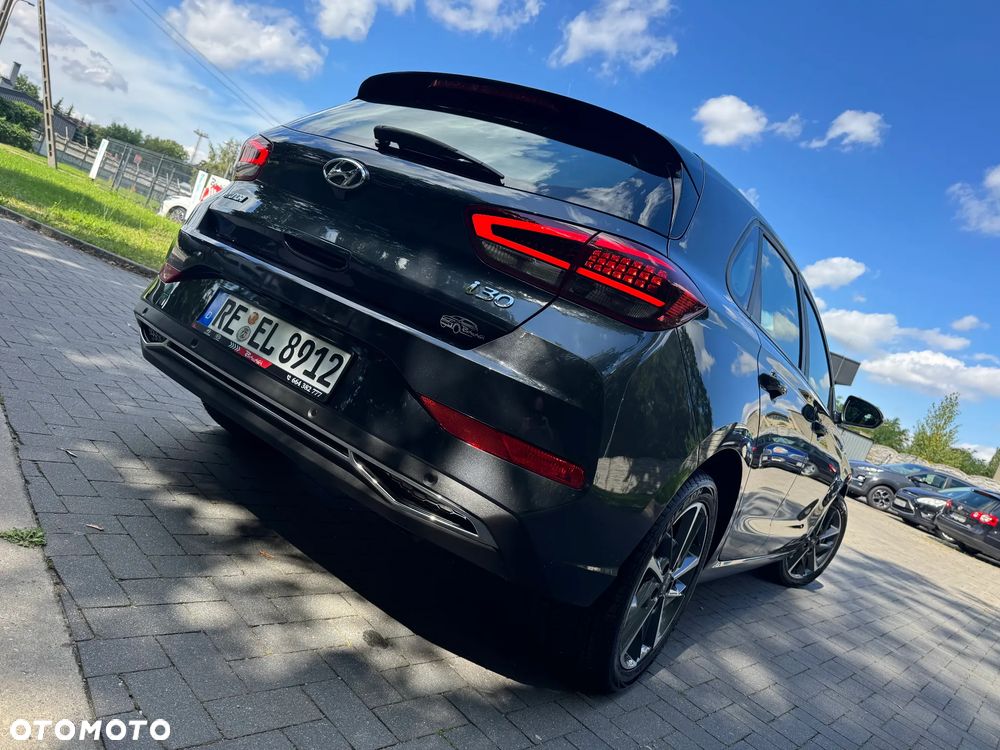 Hyundai i30 1.5 T-GDI 48V-Hybrid DCT Prime - 15