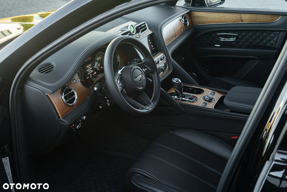 Bentley Bentayga - 18