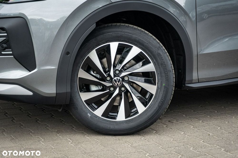 Volkswagen T-Roc - 14