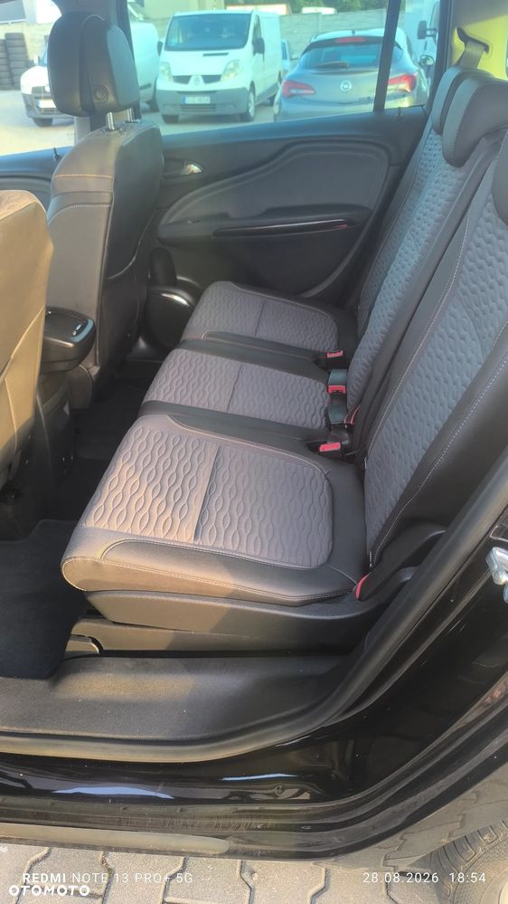 Opel Zafira Tourer 1.4 Turbo Innovation - 27