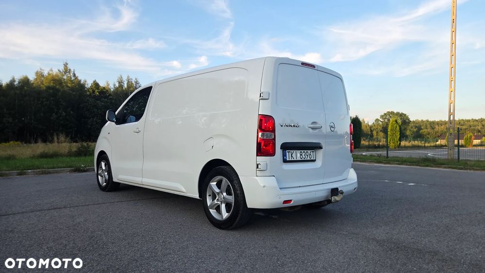 Opel VIVARO - 11