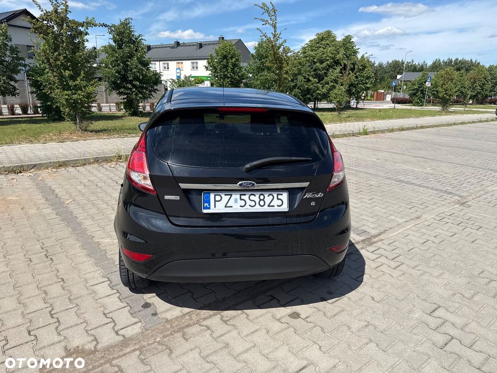 Ford Fiesta 1.5 TDCi Titanium - 6