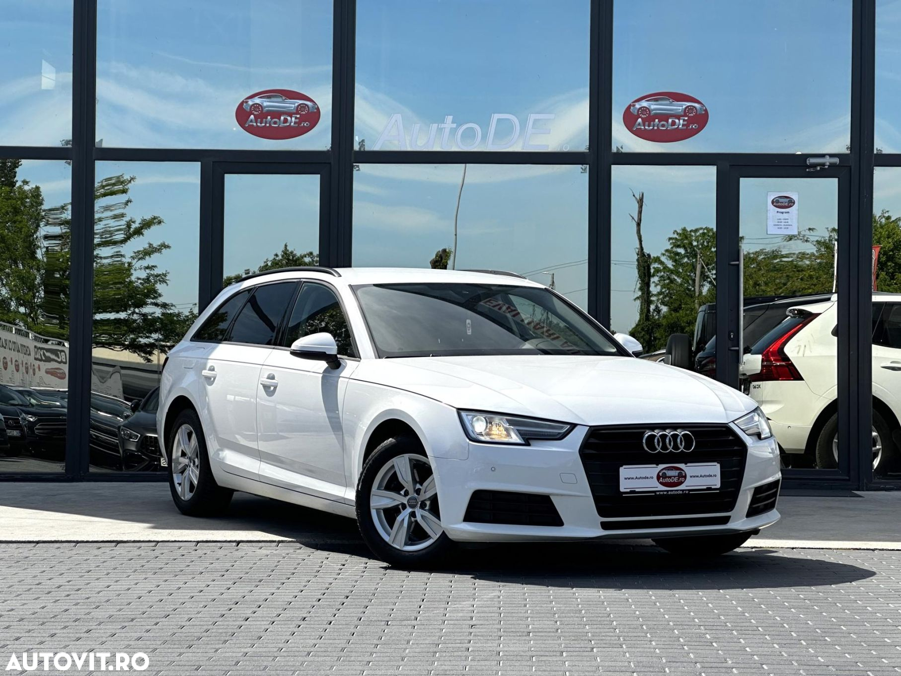 Audi A4 Avant 2.0 TDI S tronic - 2