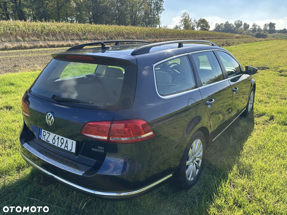 Volkswagen Passat - 9