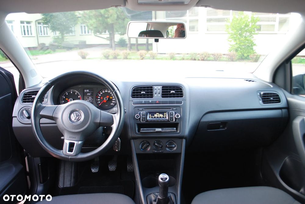 Volkswagen Polo - 16
