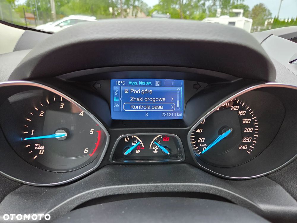 Ford Kuga 2.0 TDCi 4x4 Titanium - 11