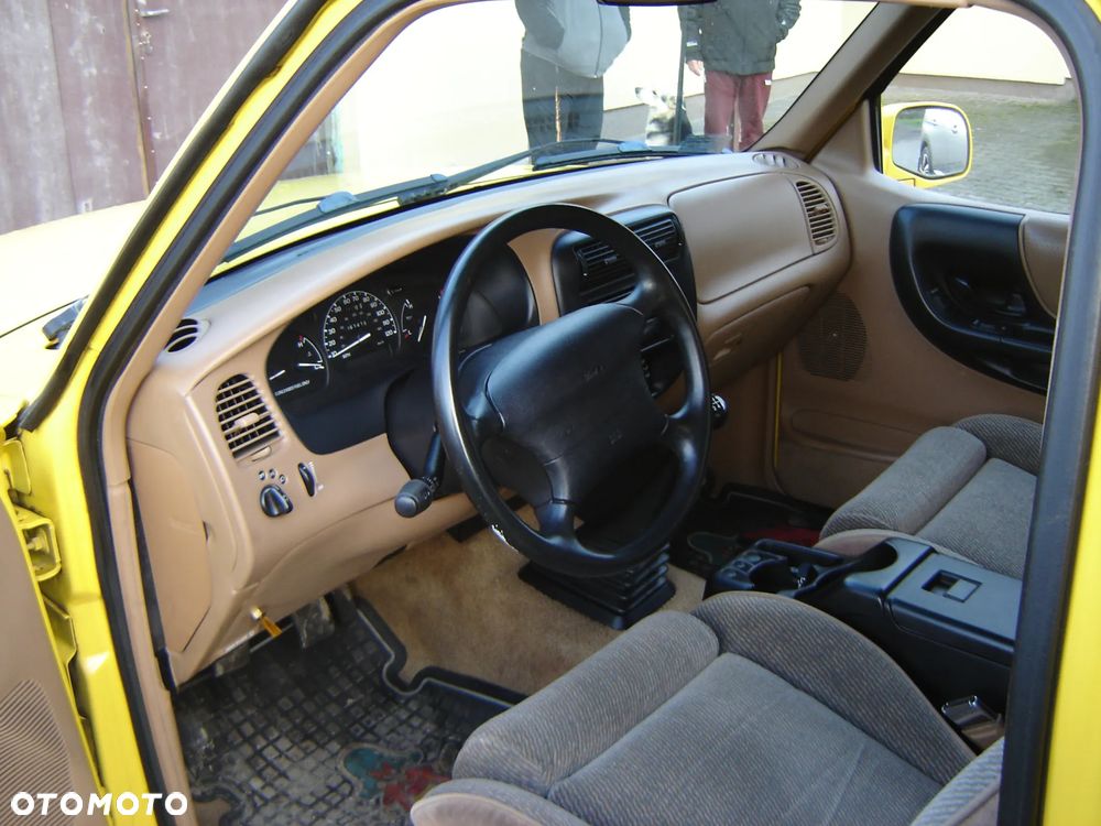 Ford Ranger - 5