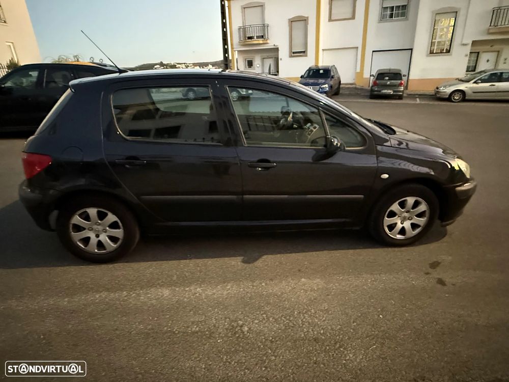Peugeot 307 1.4 HDi Premium - 6