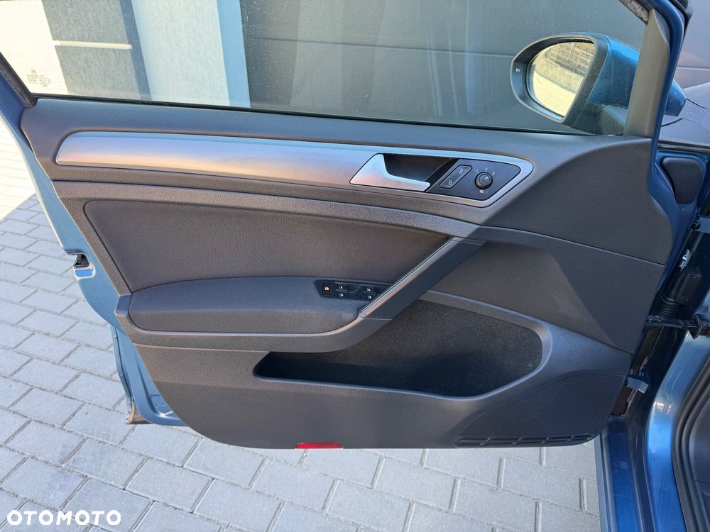 Volkswagen Golf 1.2 TSI BlueMotion Technology Comfortline - 30