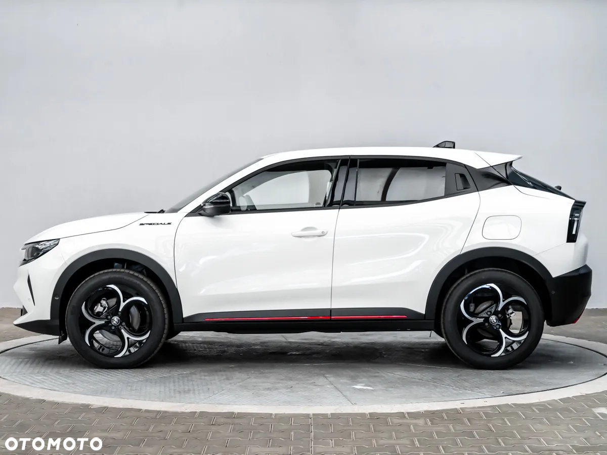 Alfa Romeo Junior 1.2 mHEV Ibrida Speciale eDCT - 2