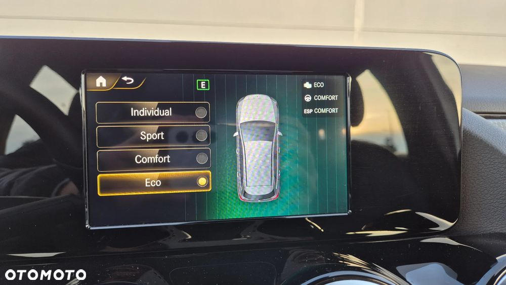 Mercedes-Benz Klasa B 180 Style 7G-DCT - 17