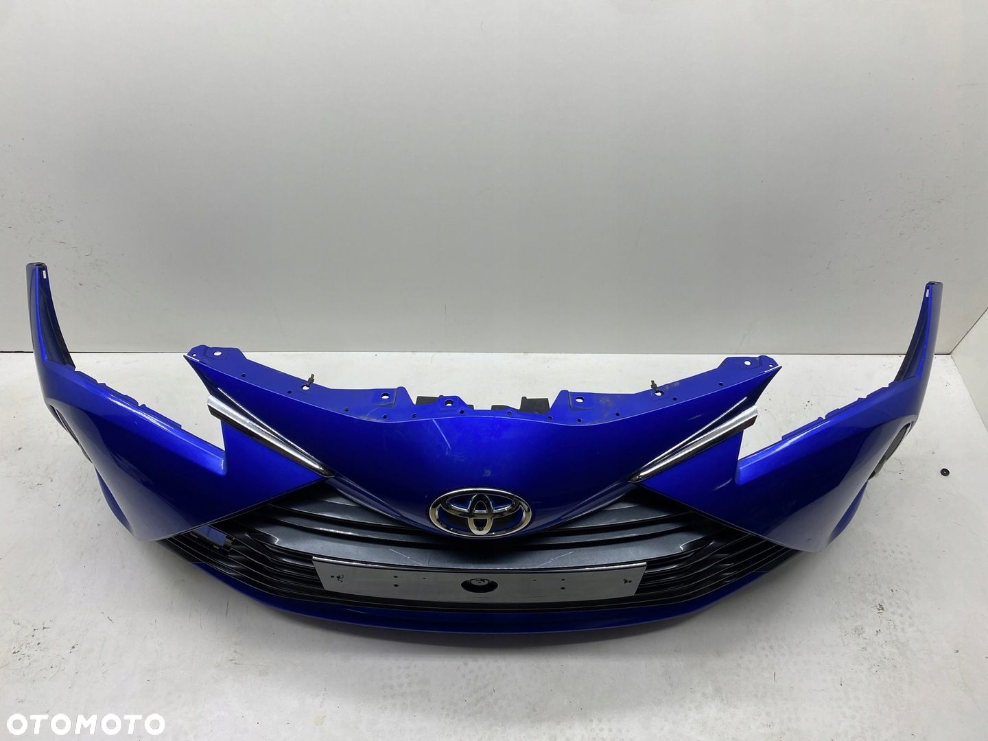 Zderzak przedni TOYOTA YARIS 2014-2017 - 11