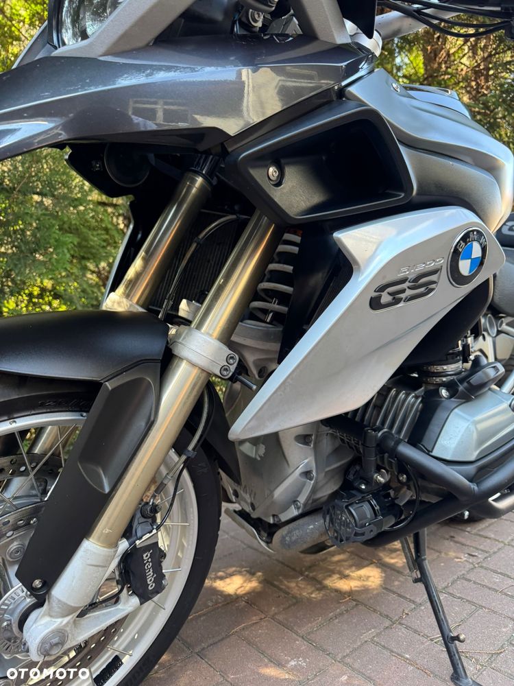 BMW R - 12