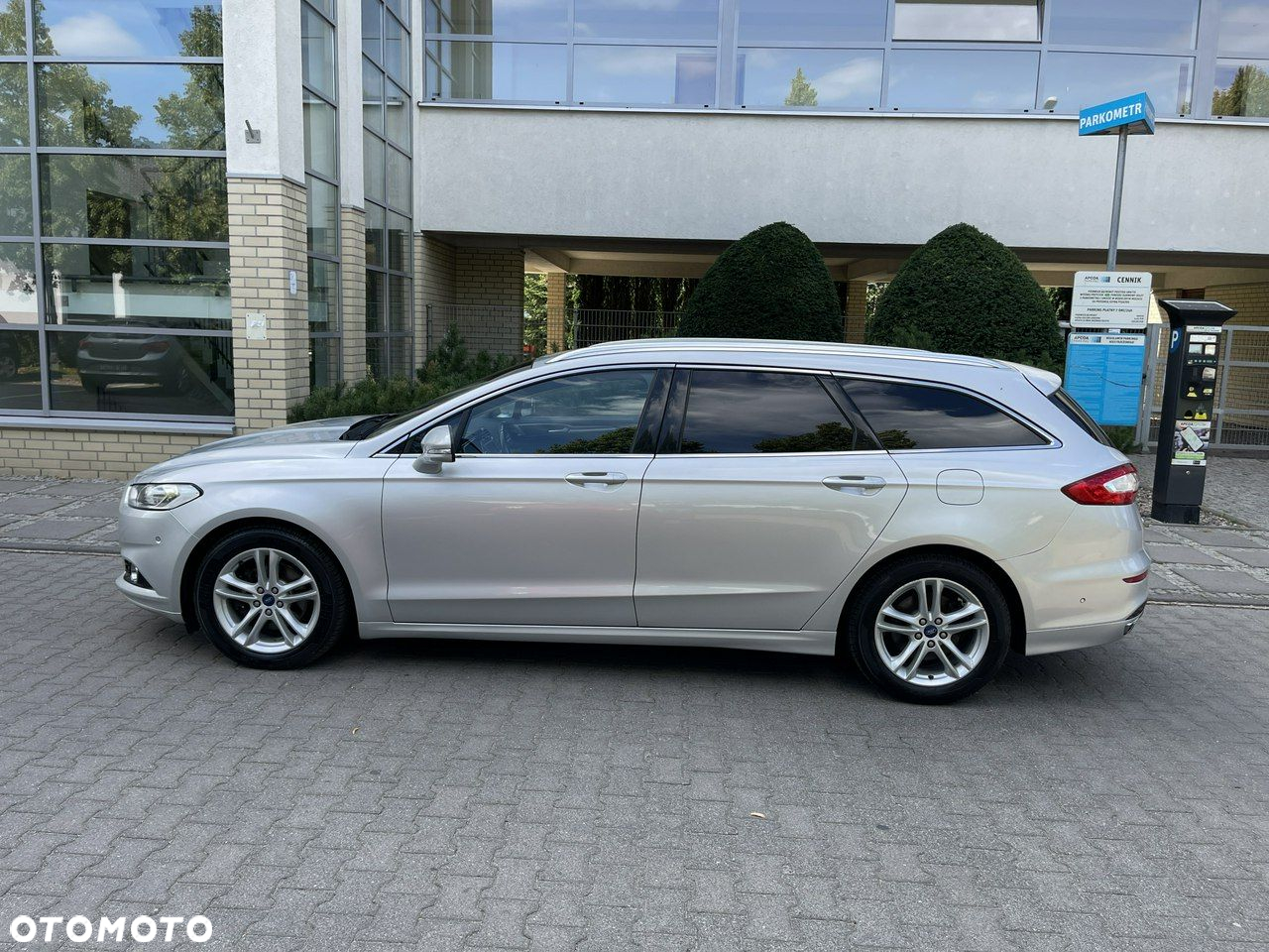 Ford Mondeo - 11