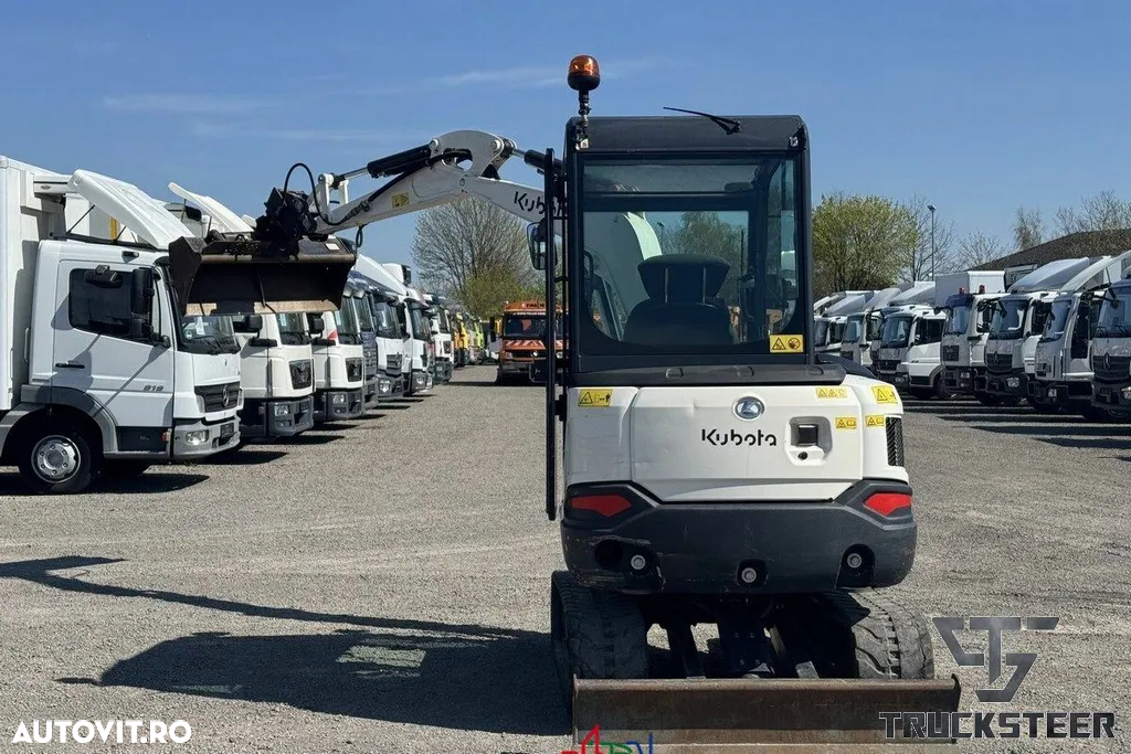 Kubota KX27-4 - 11