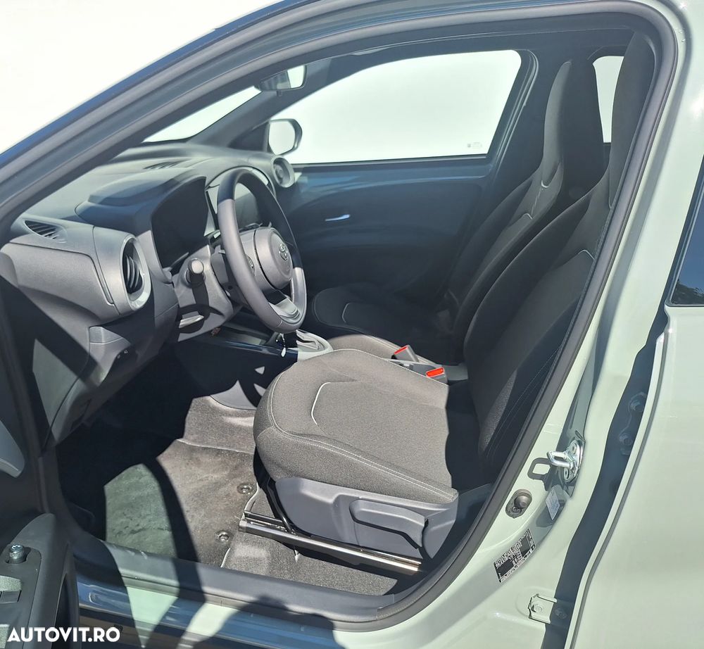 Toyota Aygo X 1.5l HEV 116CP Dynamic - 6