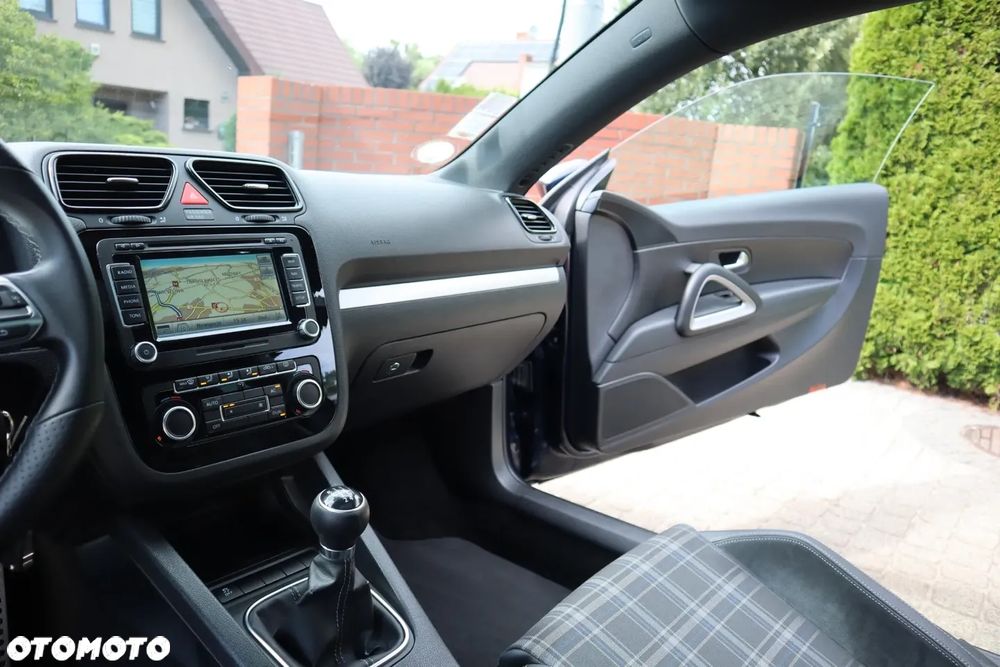 Volkswagen Scirocco 2.0 TDI Edition - 16