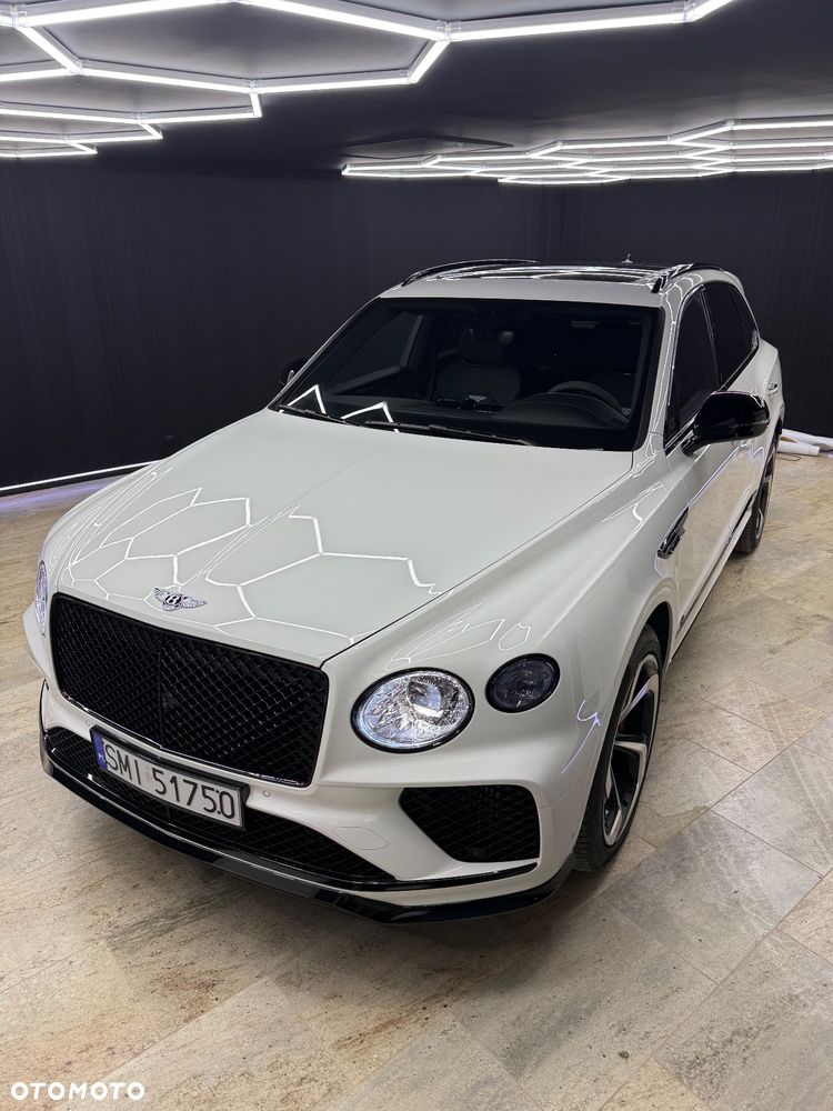 Bentley Bentayga - 4