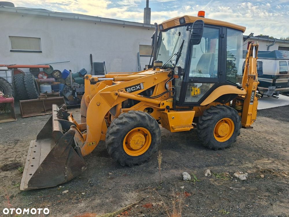 JCB 2Cx 4X4 - 9