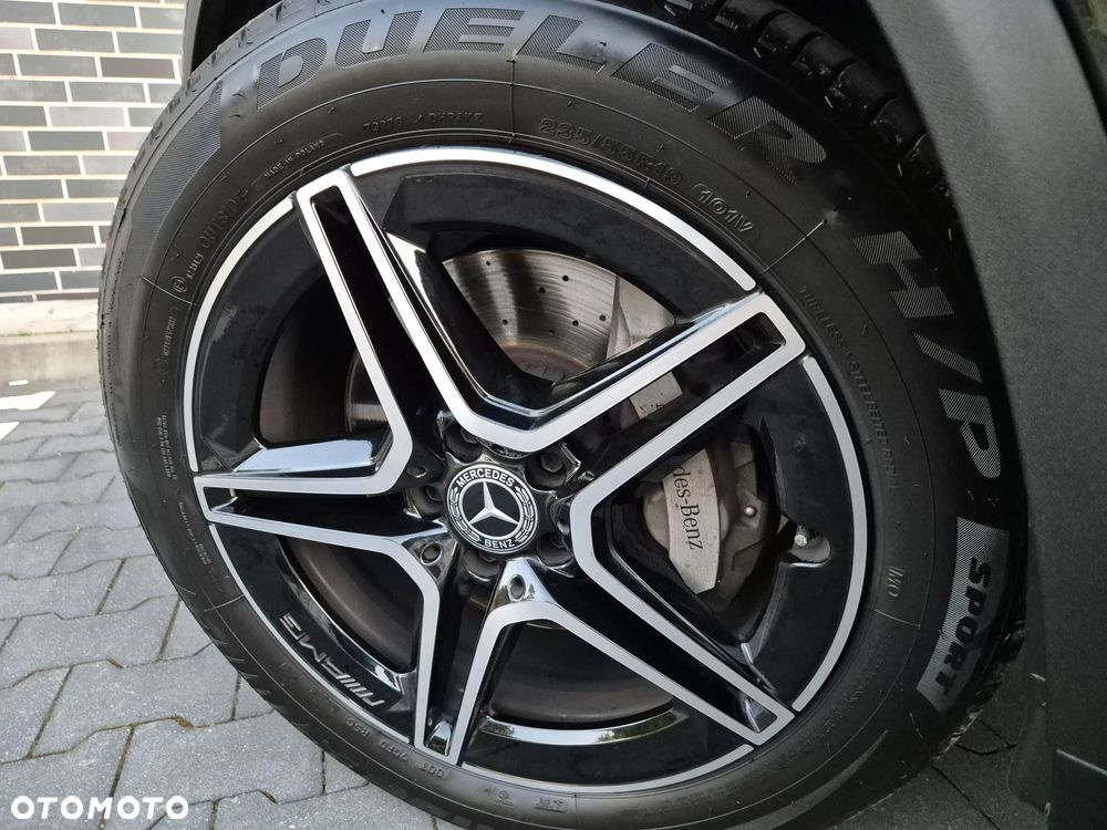 Mercedes-Benz GLC 220 d 4Matic 9G-TRONIC AMG Line - 14