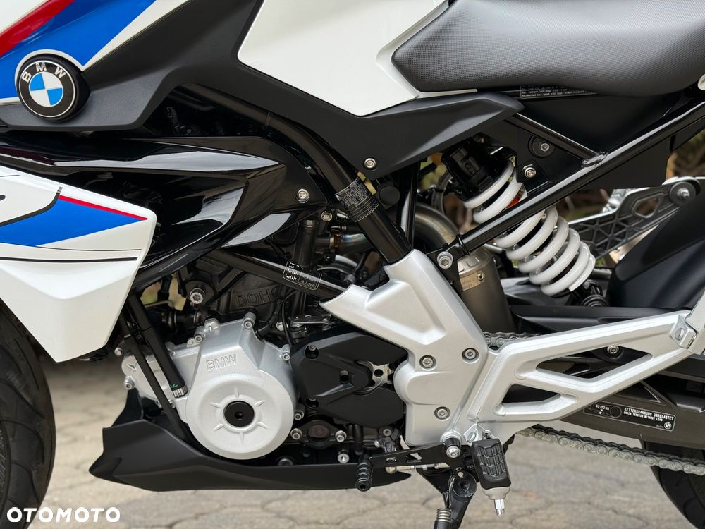 BMW G - 33