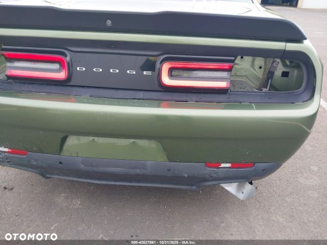 Dodge Challenger 5.7 R/T Shaker - 12