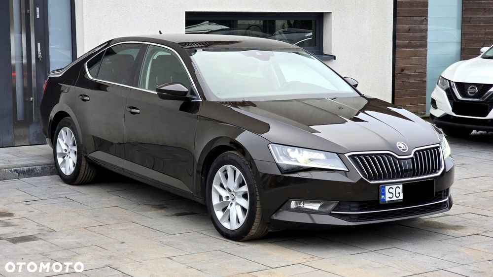 Skoda Superb 2.0 TDI Style - 3