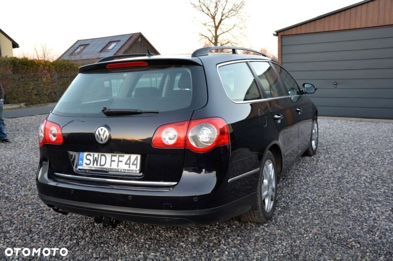 Volkswagen Passat 2.0 TDI Comfortline - 5