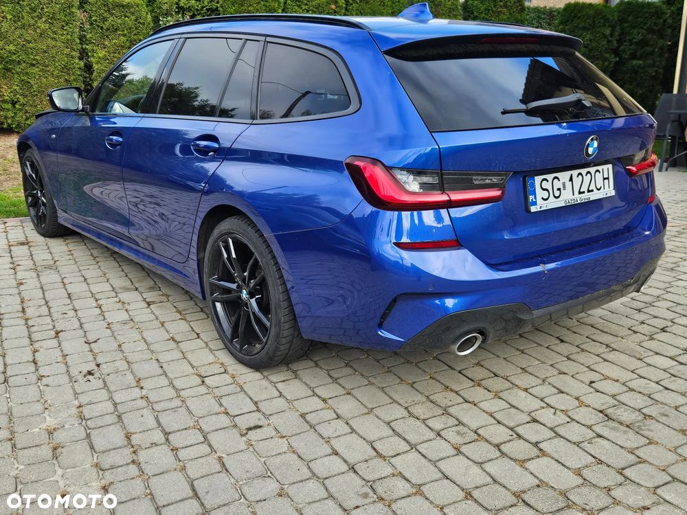 BMW Seria 3 320d xDrive M Sport - 4