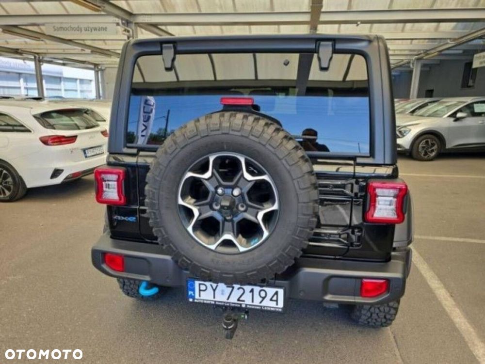 Jeep Wrangler - 2