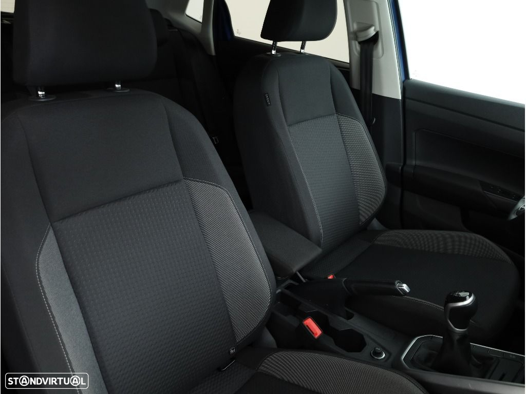VW Polo 1.0 TSI Urban - 16