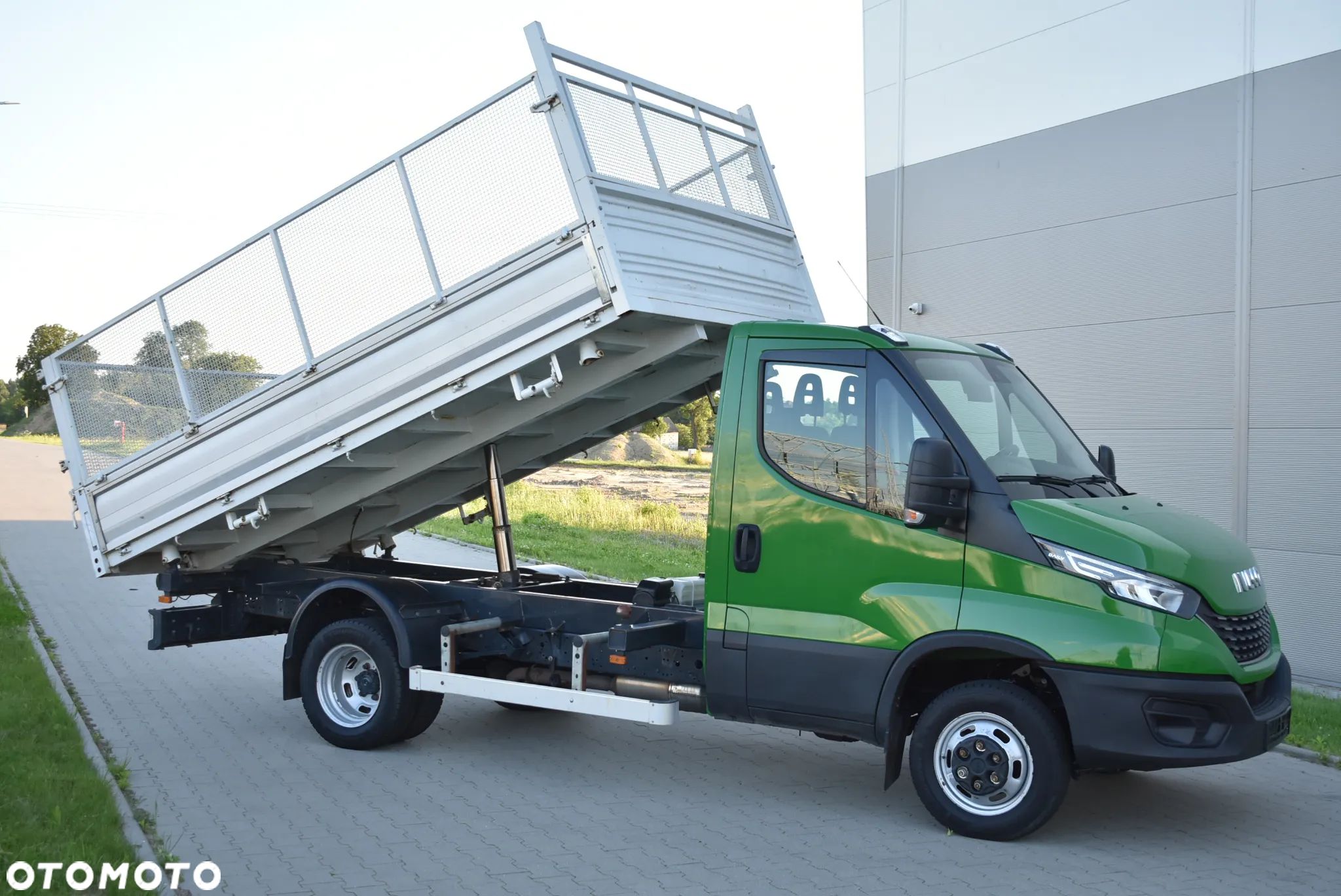 Iveco 35C18 WYWROTKA KOMUNALNA KIPER 2021 3,0 180KM - 1