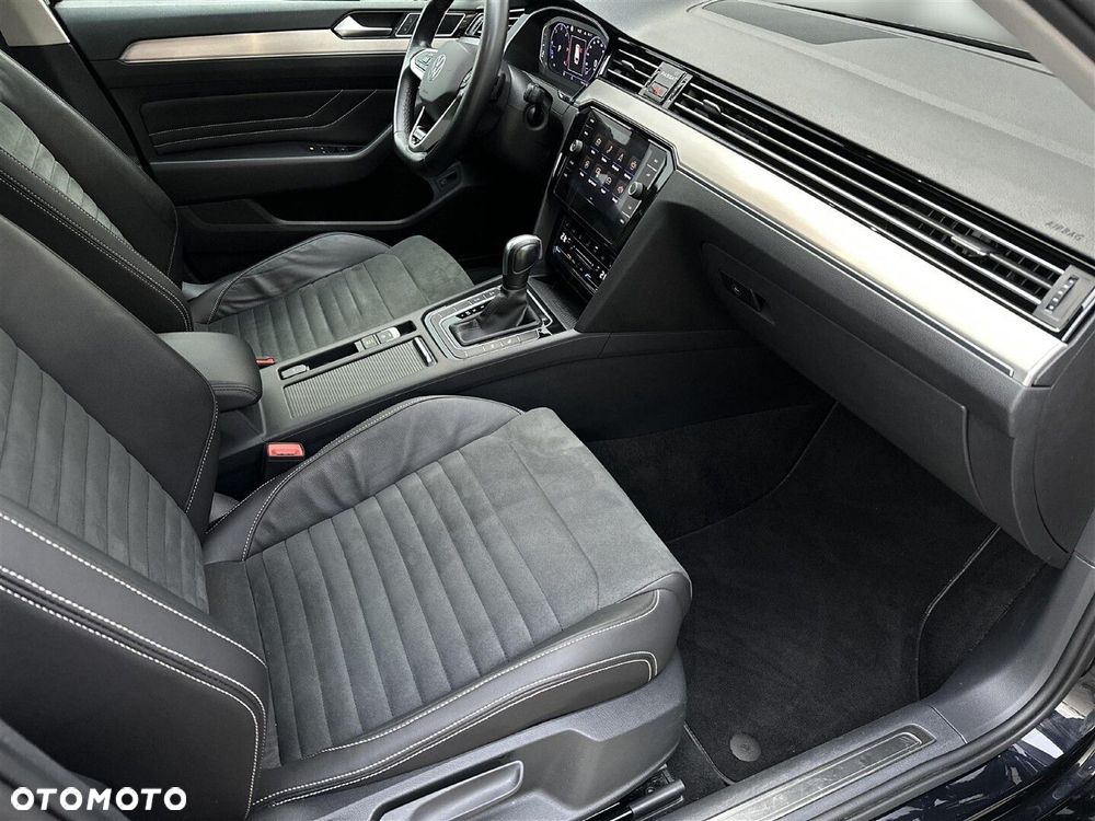 Volkswagen Passat - 7