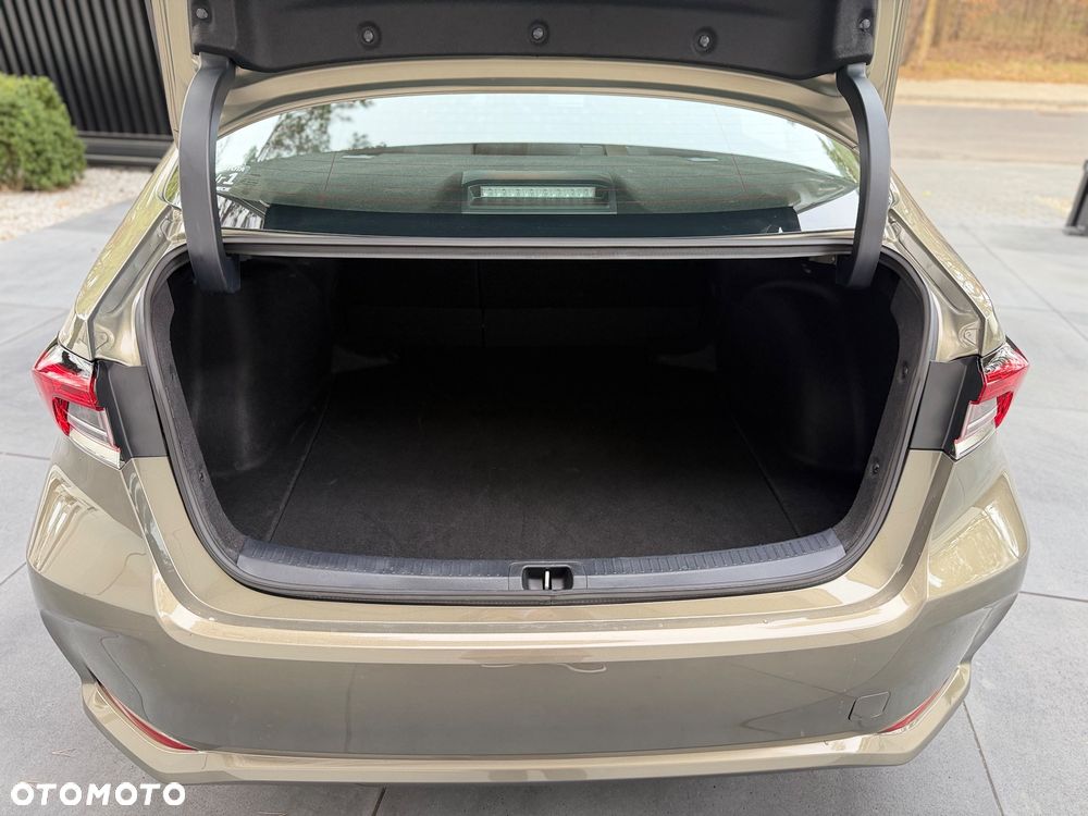 Toyota Corolla 1.5 Active - 13