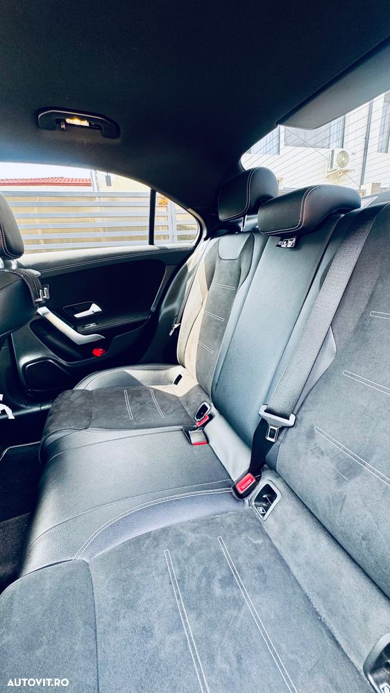 Mercedes-Benz A 250 e Aut. - 12