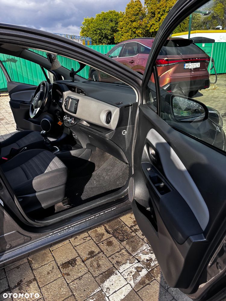Toyota Yaris - 20