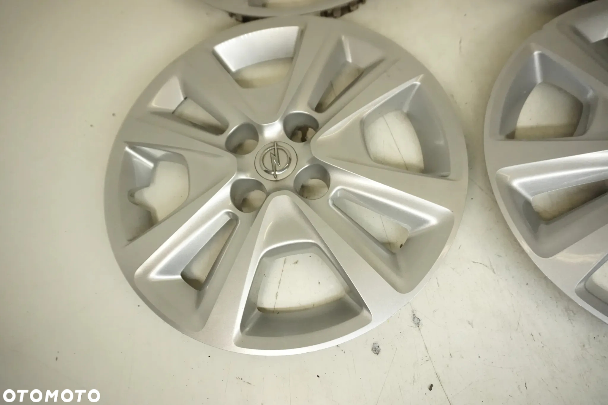 KOŁPAKI DEKLE 15 OPEL CORSA D E KARL STRUKTURALNE - 4