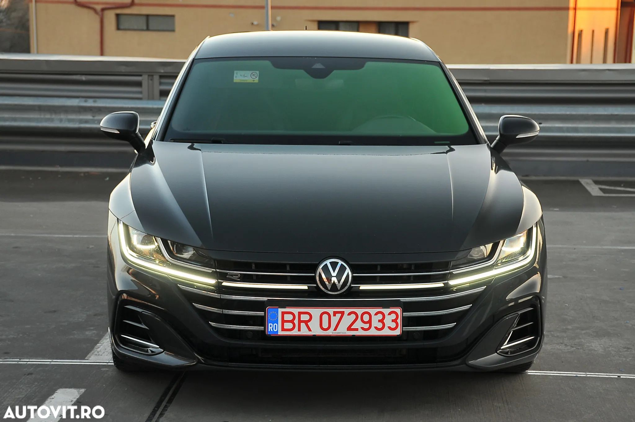 Volkswagen ARTEON Shooting Brake 2.0 TDI SCR DSG R-Line - 1