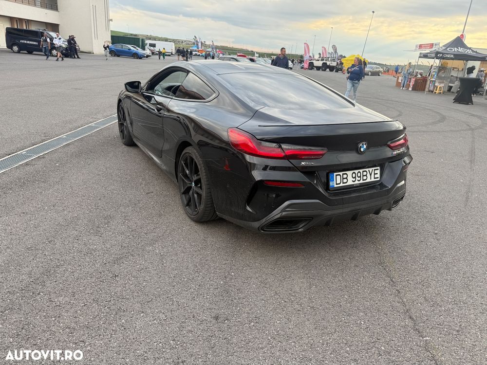 BMW Seria 8 - 23