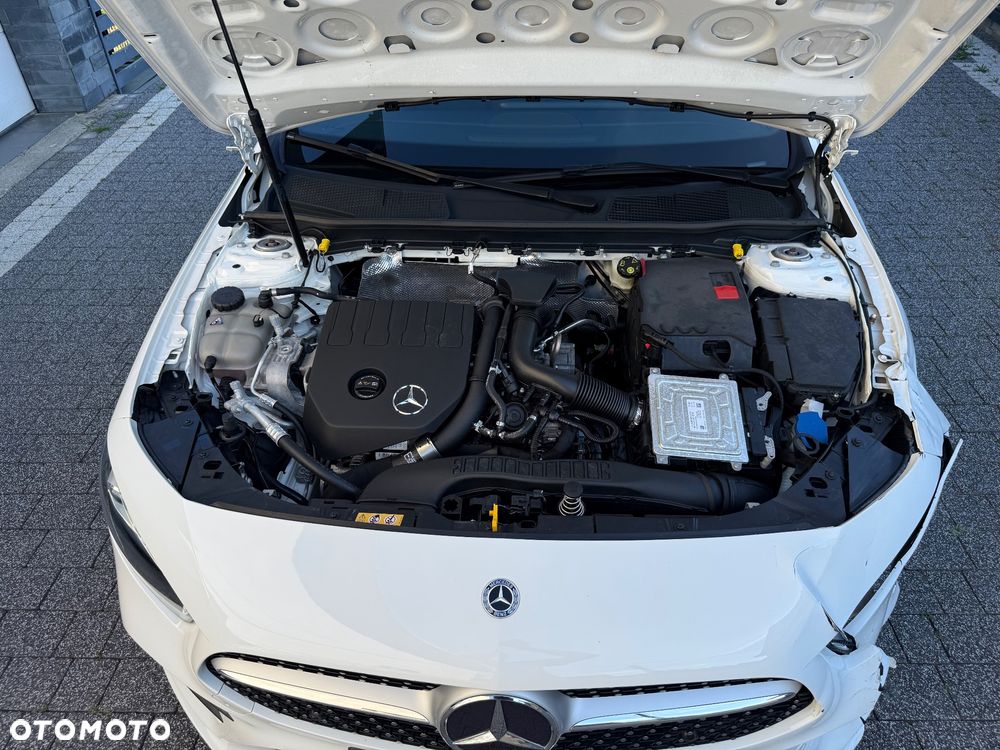 Mercedes-Benz Klasa A 180 7G-DCT AMG Line - 25